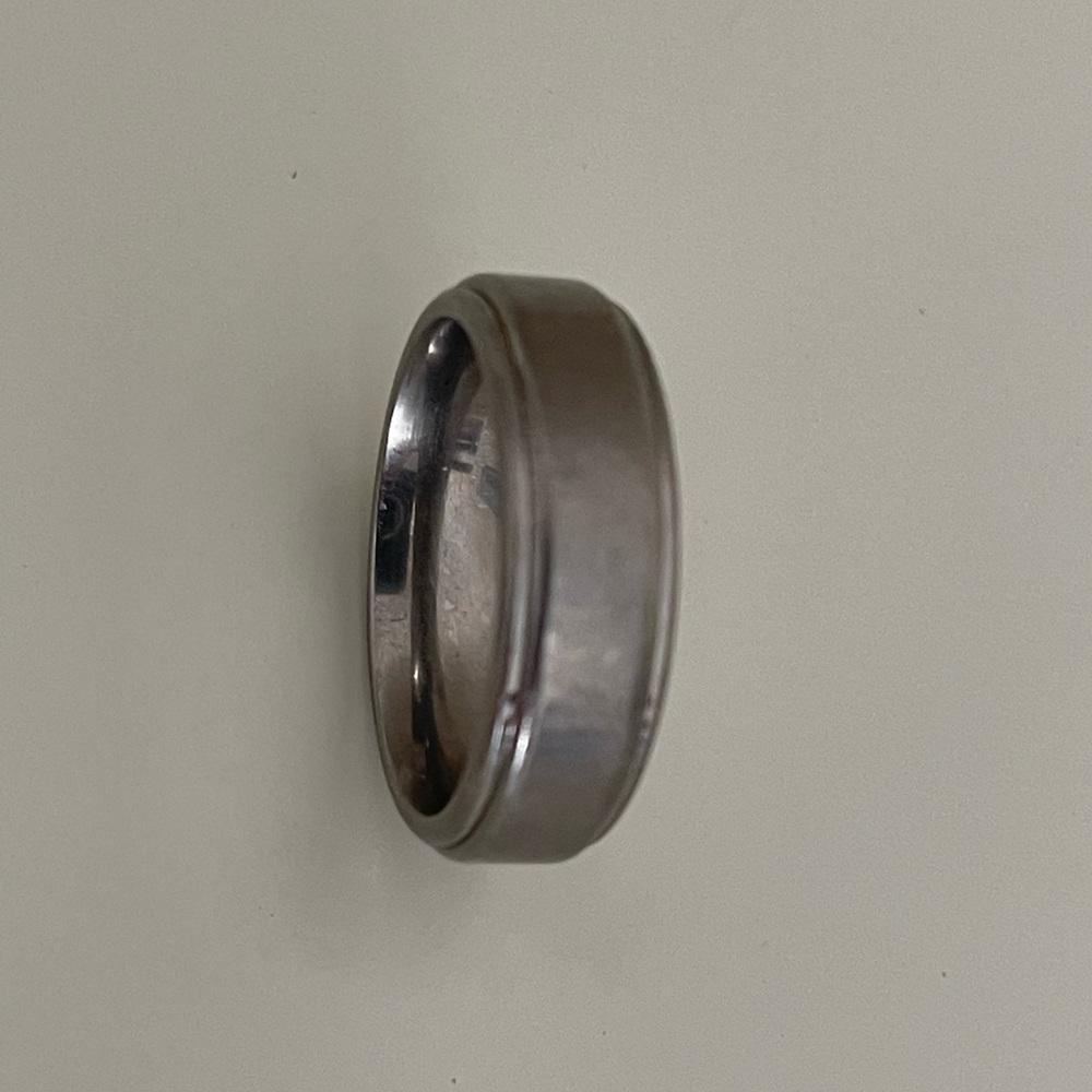 🔥🔥Mens ring made of titanium - Picture 3 of 4